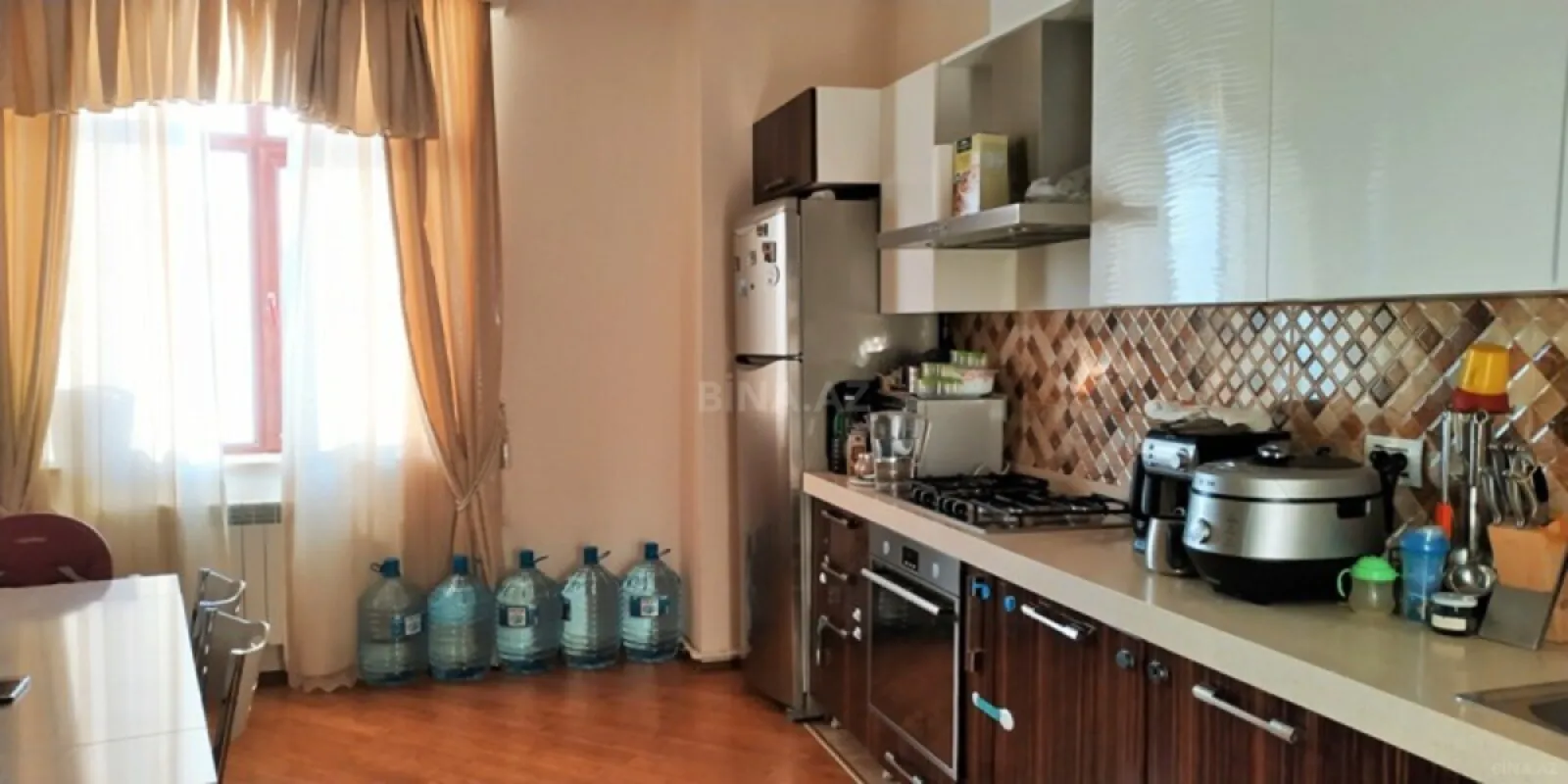 Kirayə verilir 3 otaqlı mənzil 110 m²
