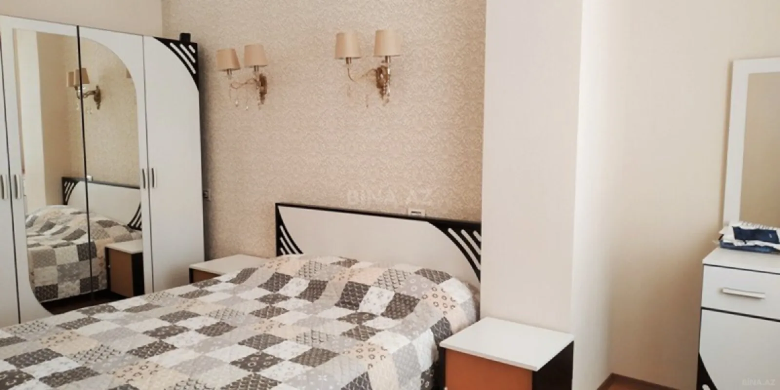 Kirayə verilir 3 otaqlı mənzil 110 m²