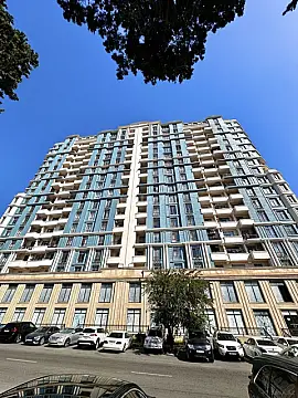 Satılır 3 otaqlı mənzil 100 m²