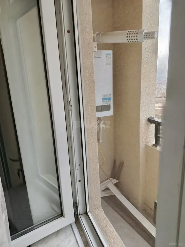 Kirayə verilir 4 otaqlı mənzil 105 m²