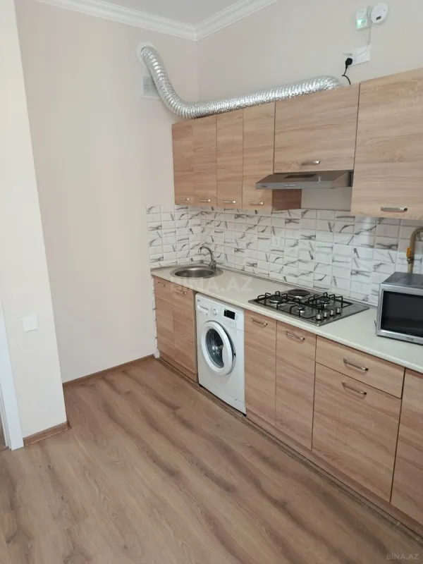 Kirayə verilir 4 otaqlı mənzil 105 m²