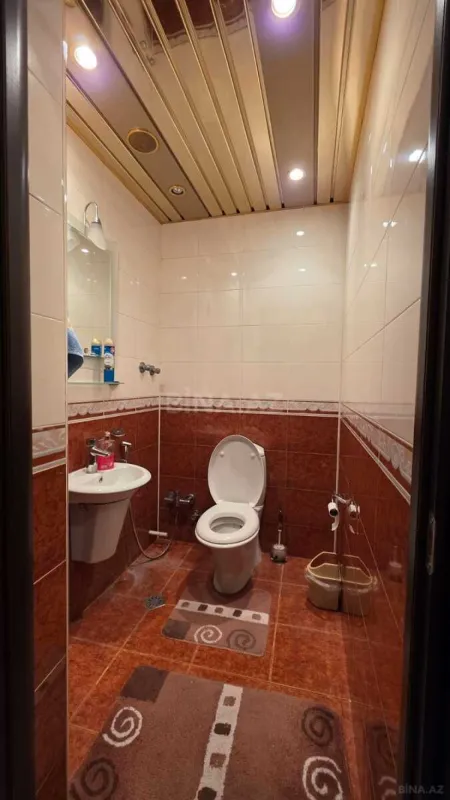 Satılır 2 otaqlı mənzil 90 m²
