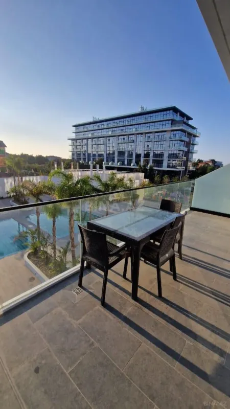 Satılır 2 otaqlı mənzil 84 m²