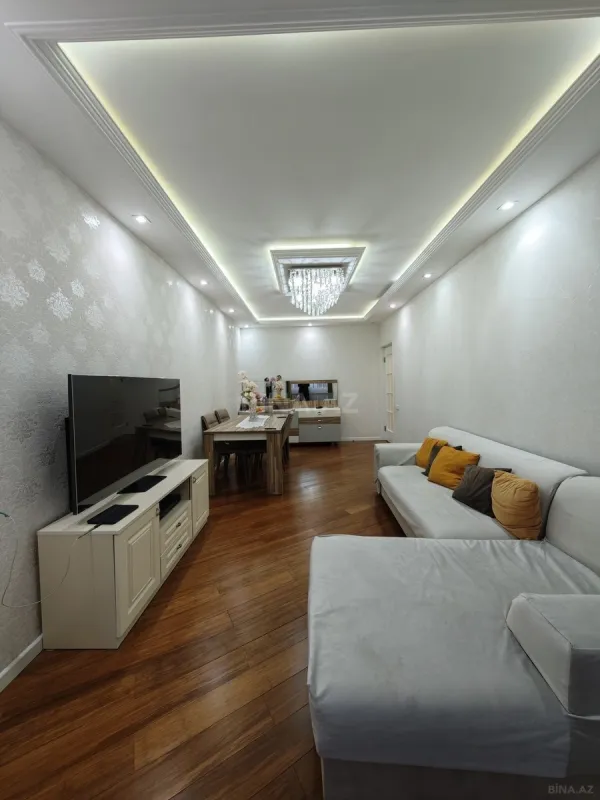 Satılır 4 otaqlı mənzil 100 m²
