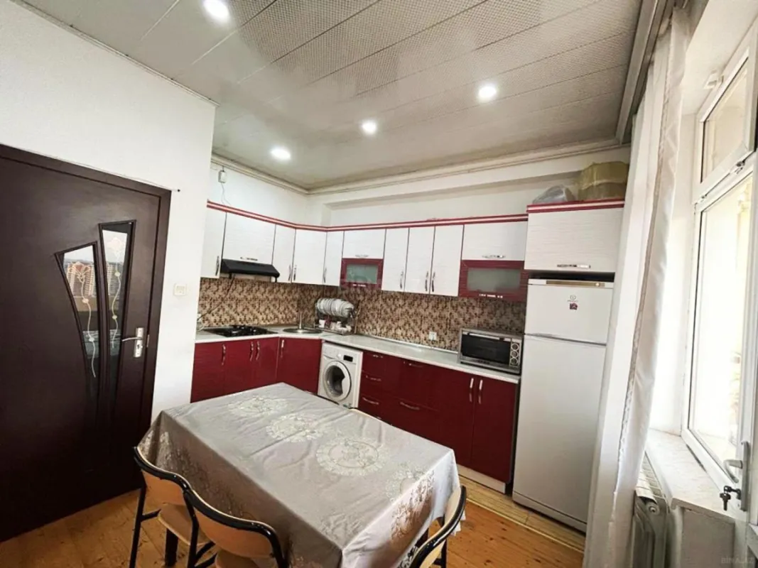 Satılır 2 otaqlı mənzil 55 m²