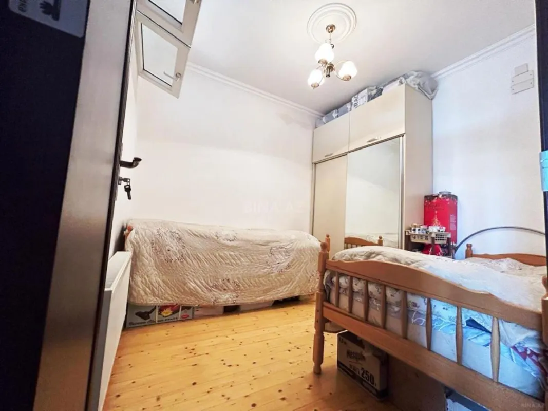 Satılır 2 otaqlı mənzil 55 m²