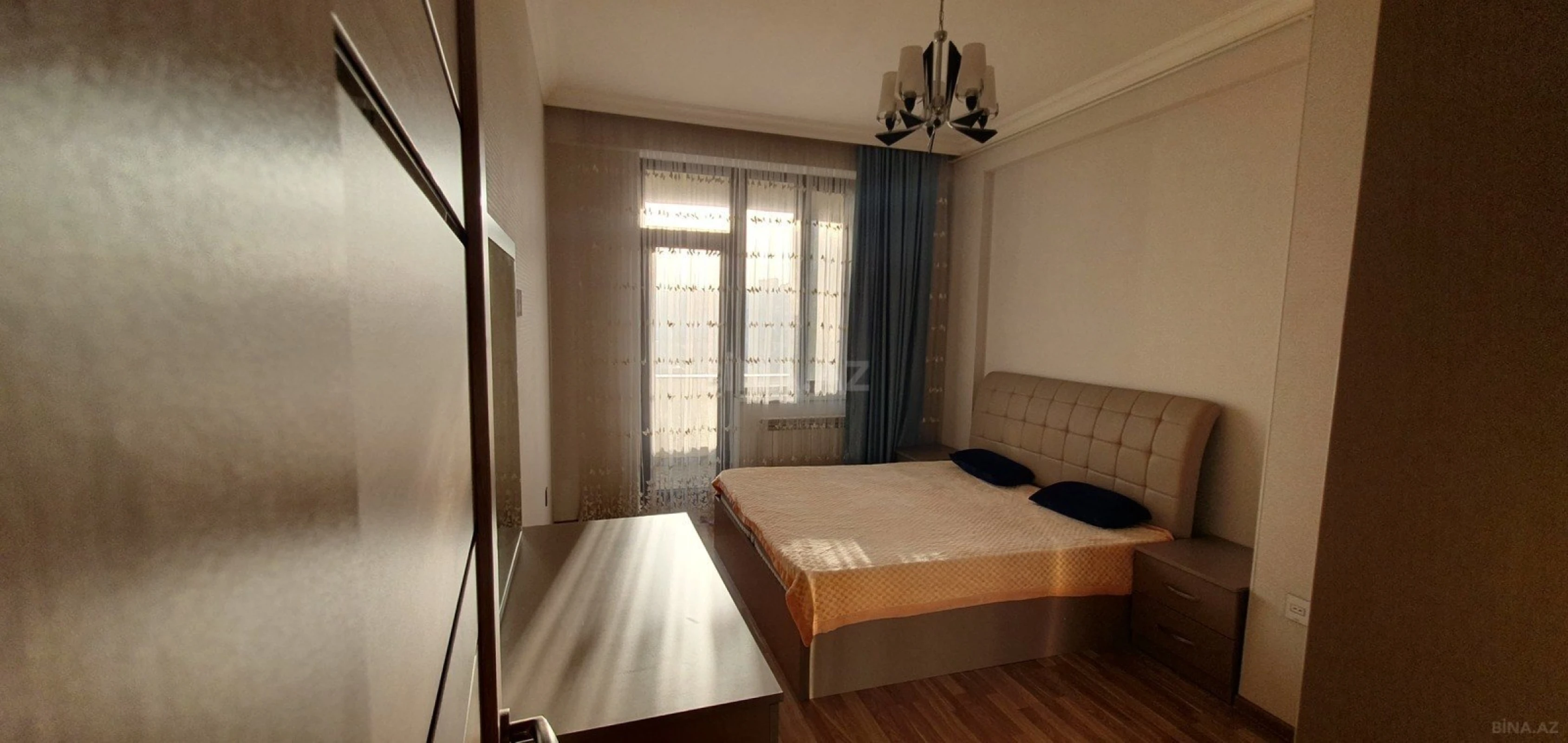 Satılır 3 otaqlı mənzil 100 m²