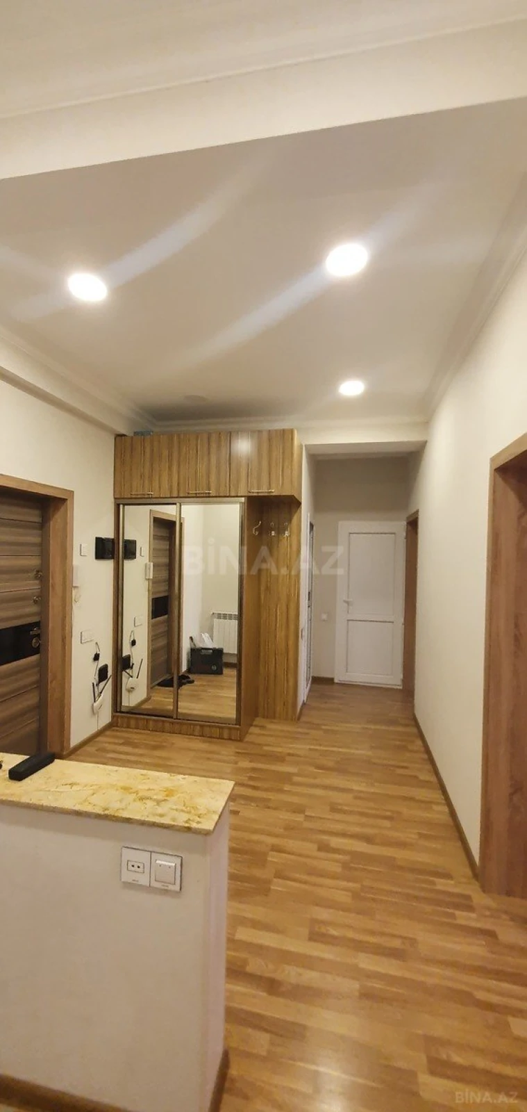 Satılır 3 otaqlı mənzil 100 m²