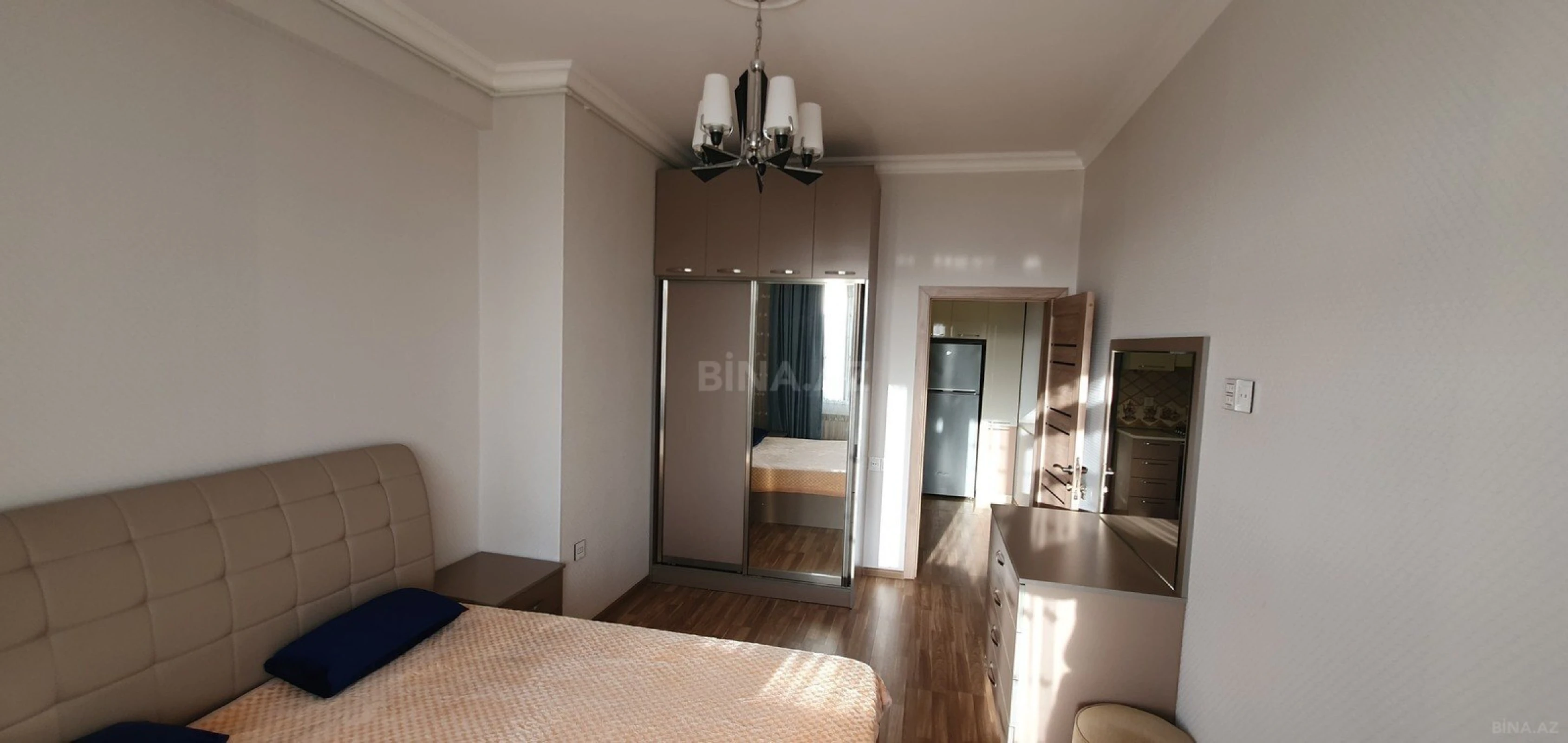 Satılır 3 otaqlı mənzil 100 m²