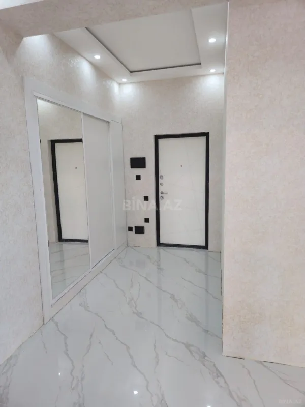 Satılır 3 otaqlı mənzil 95 m²