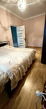 Satılır 5 otaqlı mənzil 120 m²