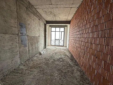 Satılır 2 otaqlı mənzil 85 m²