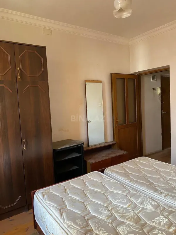 Kirayə verilir 2 otaqlı mənzil 60 m²