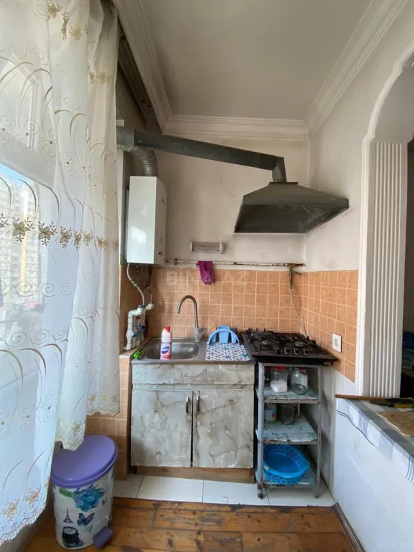 Kirayə verilir 2 otaqlı mənzil 60 m²