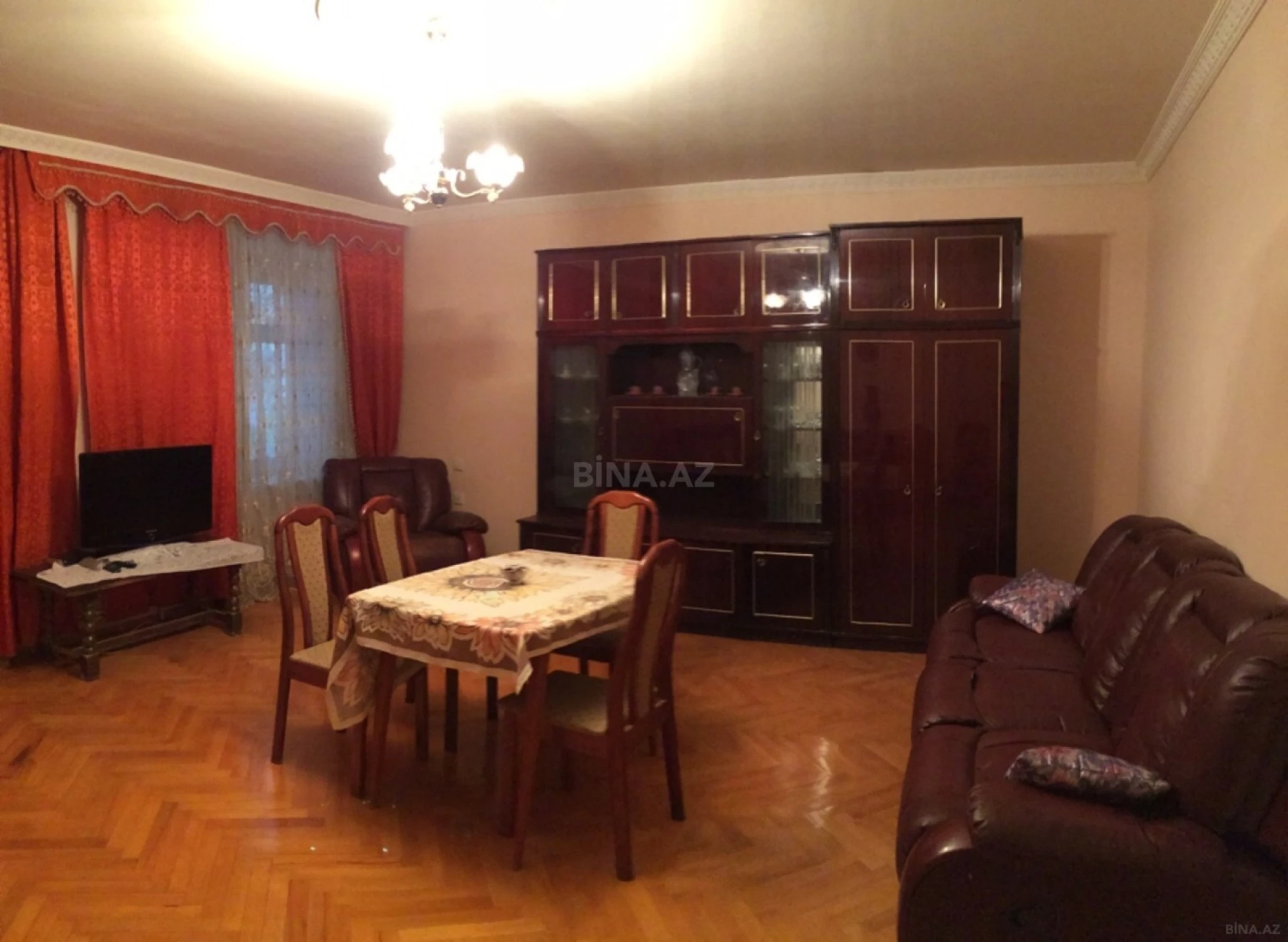 Kirayə verilir 3 otaqlı mənzil 90 m²