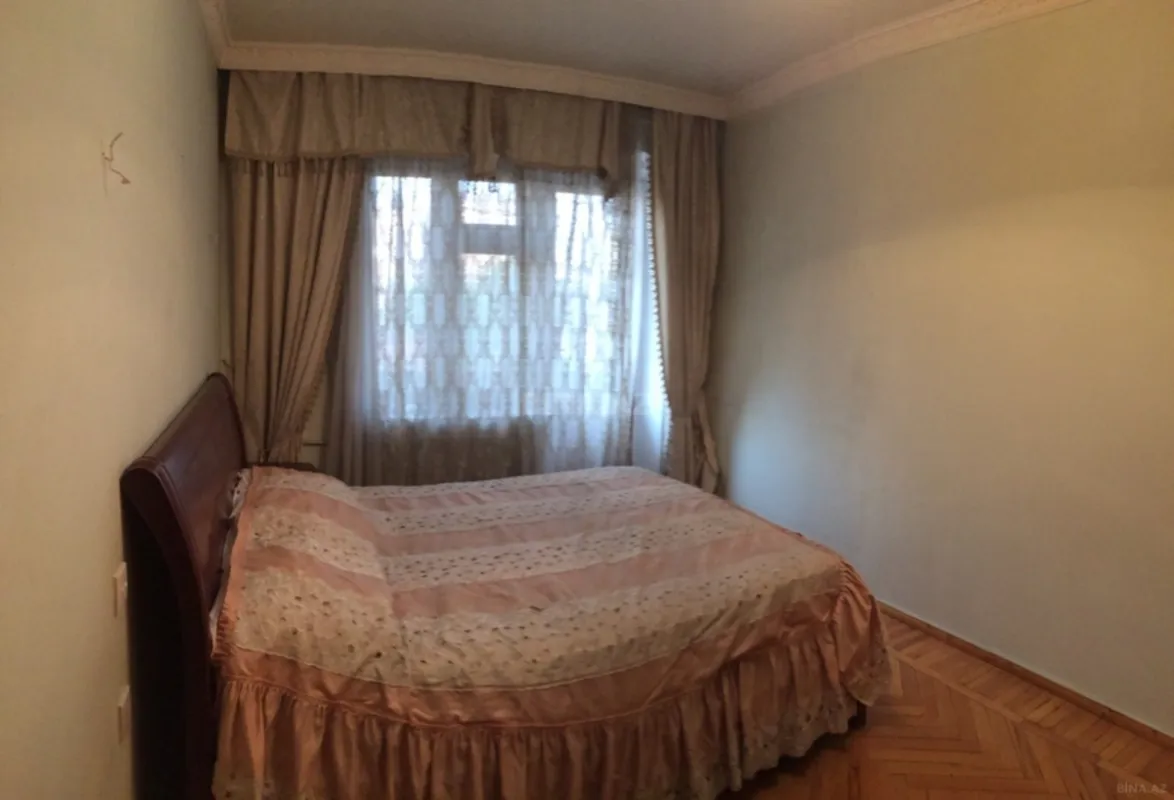 Kirayə verilir 3 otaqlı mənzil 90 m²