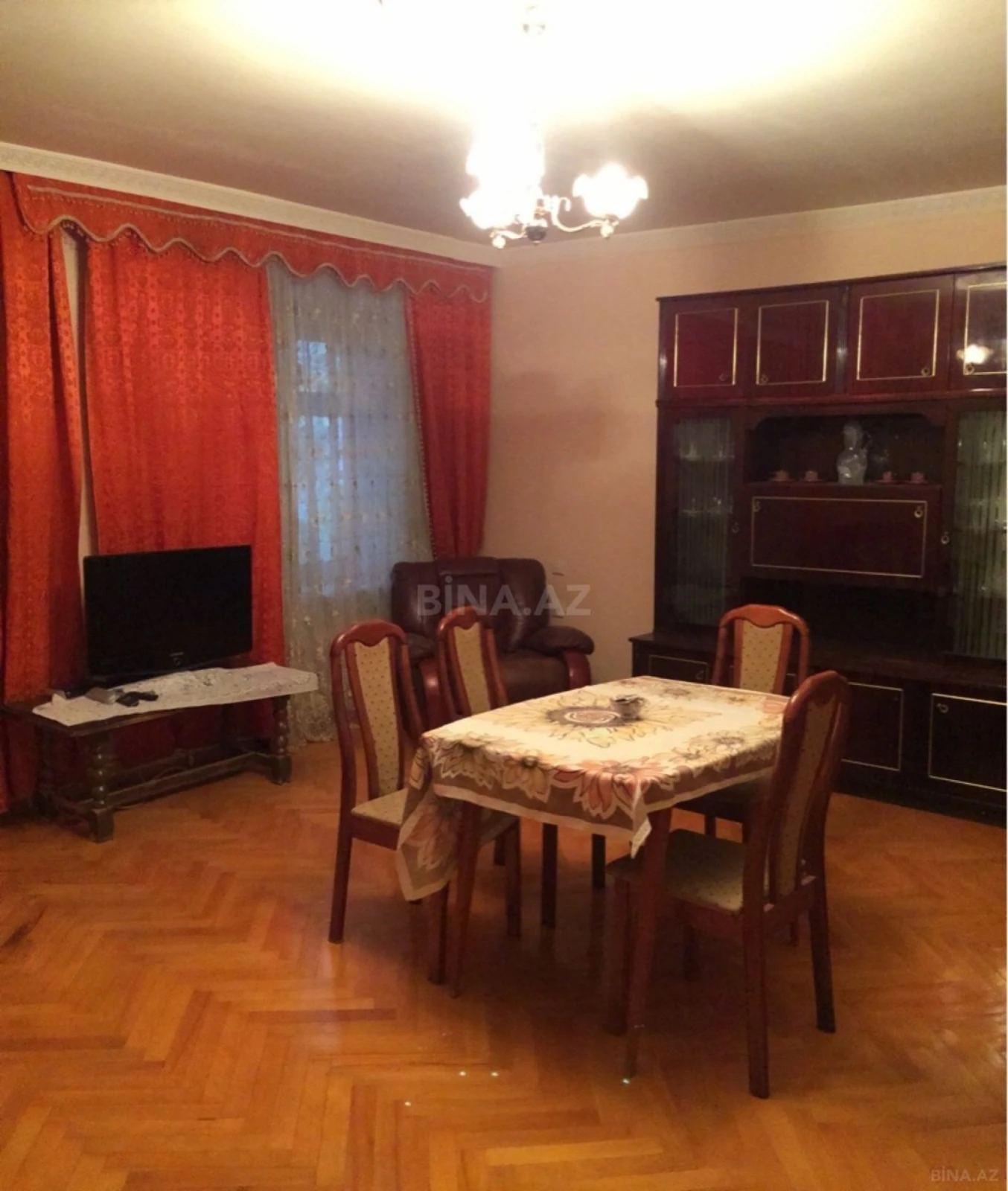 Kirayə verilir 3 otaqlı mənzil 90 m²