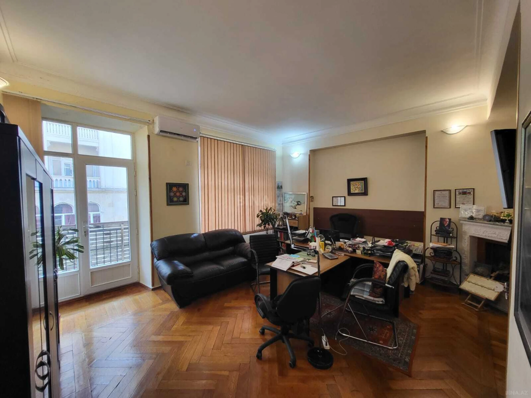 Satılır 3 otaqlı mənzil 103 m²