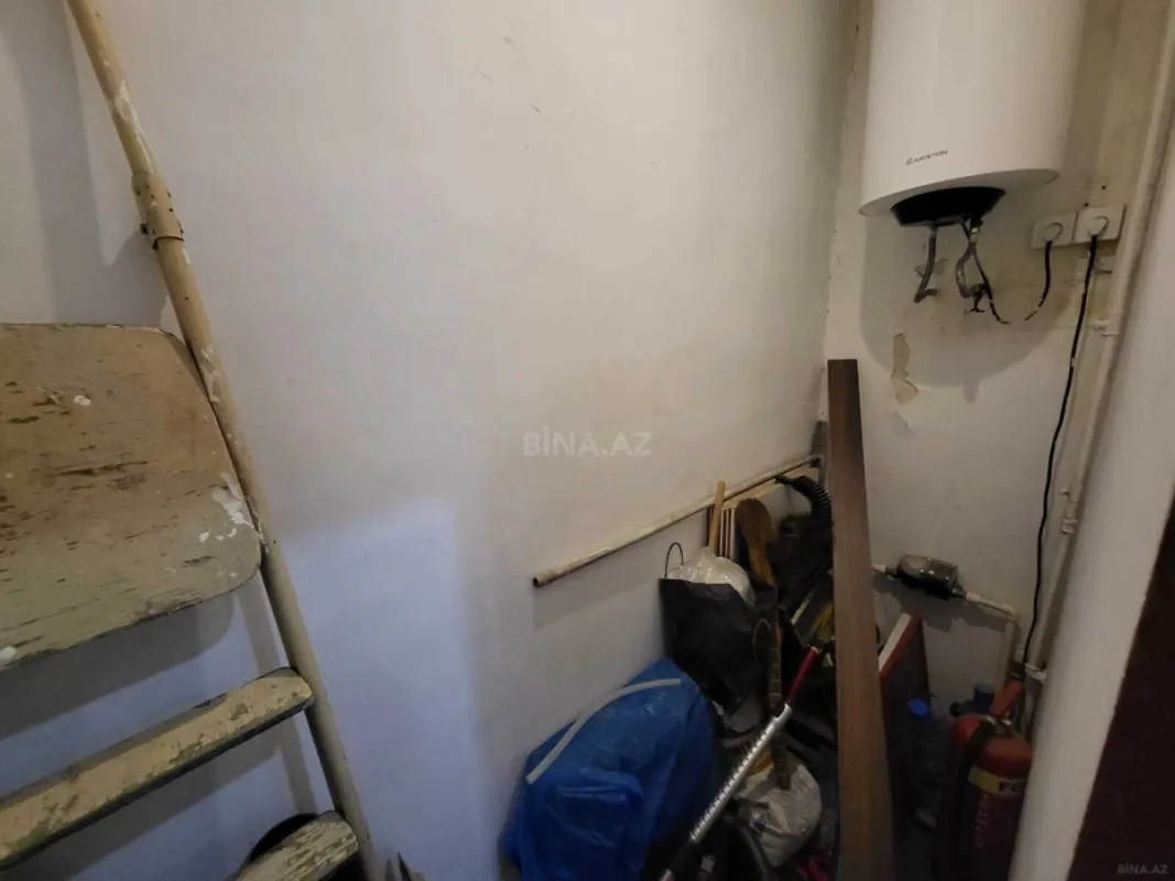 Satılır 3 otaqlı mənzil 103 m²