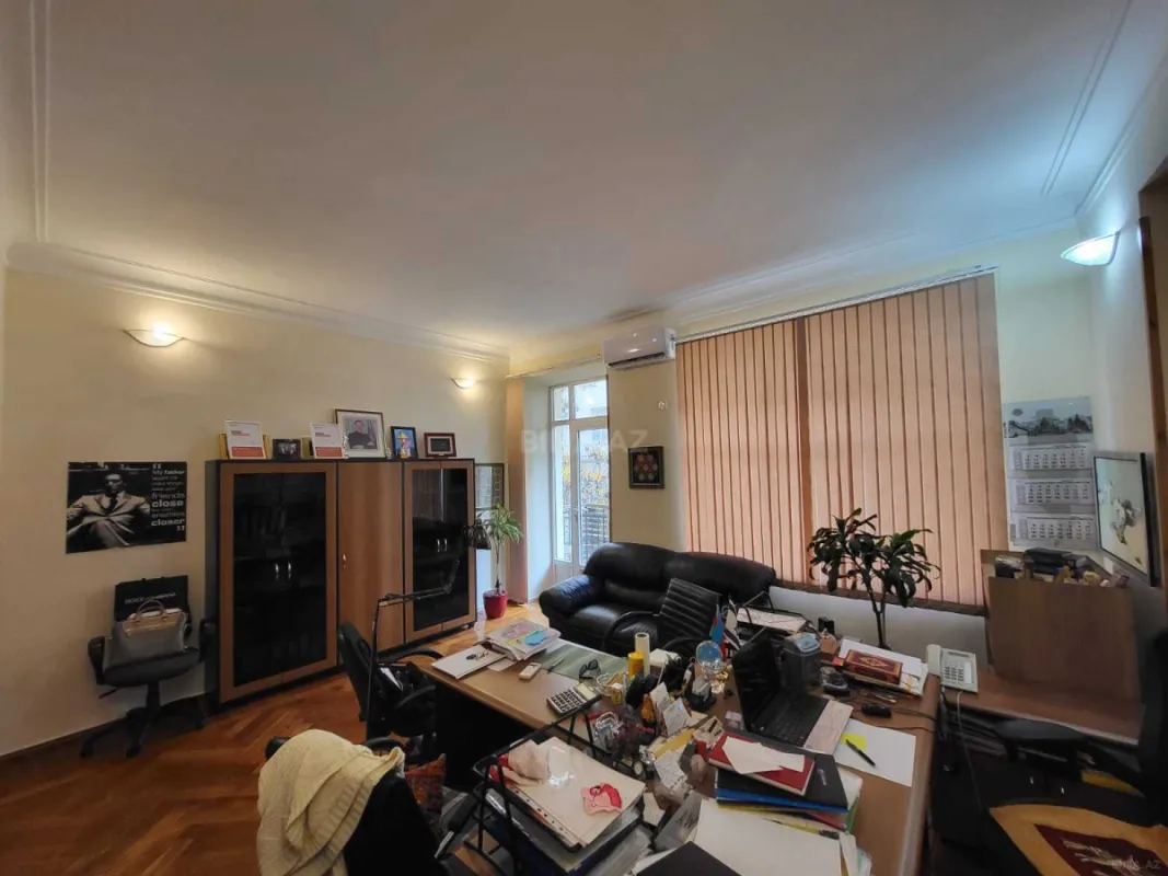Satılır 3 otaqlı mənzil 103 m²