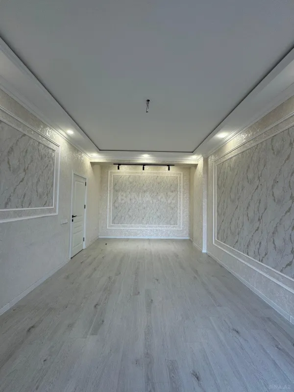 Satılır 2 otaqlı mənzil 75 m²