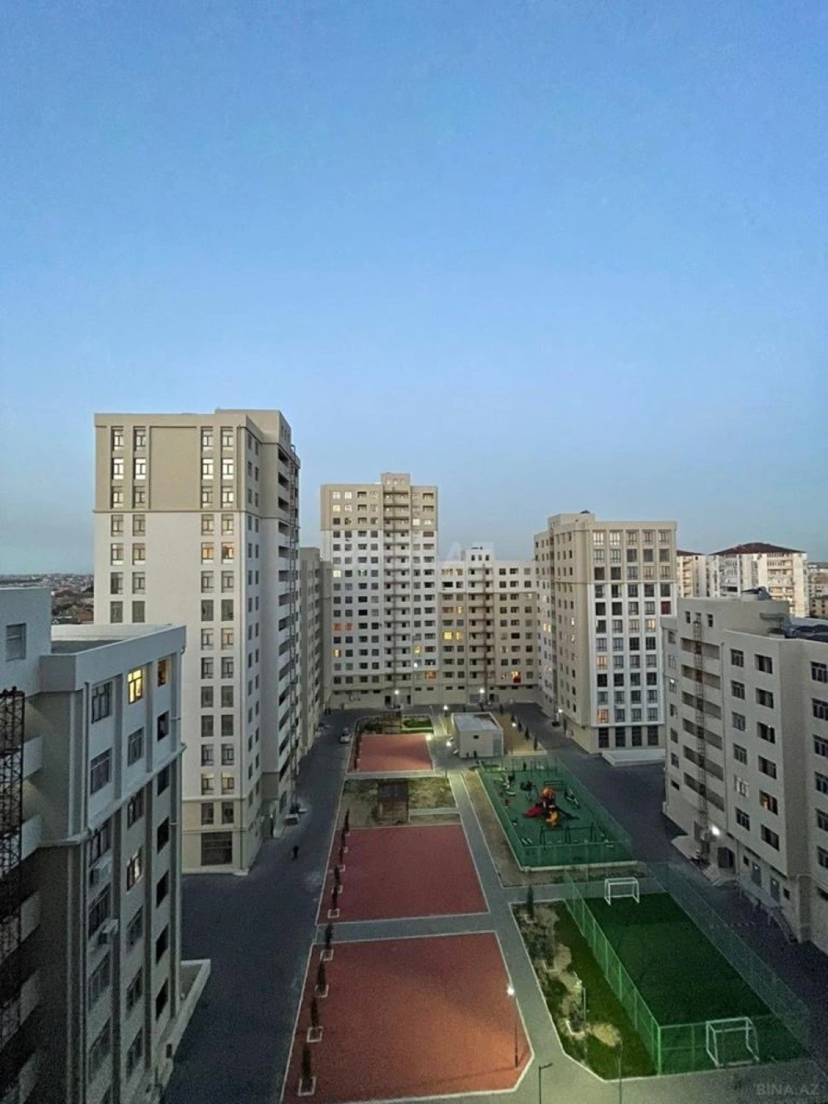 Satılır 2 otaqlı mənzil 75 m²
