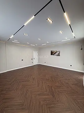 Satılır 3 otaqlı mənzil 145 m²