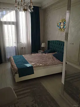 Kirayə verilir 3 otaqlı mənzil 100 m²