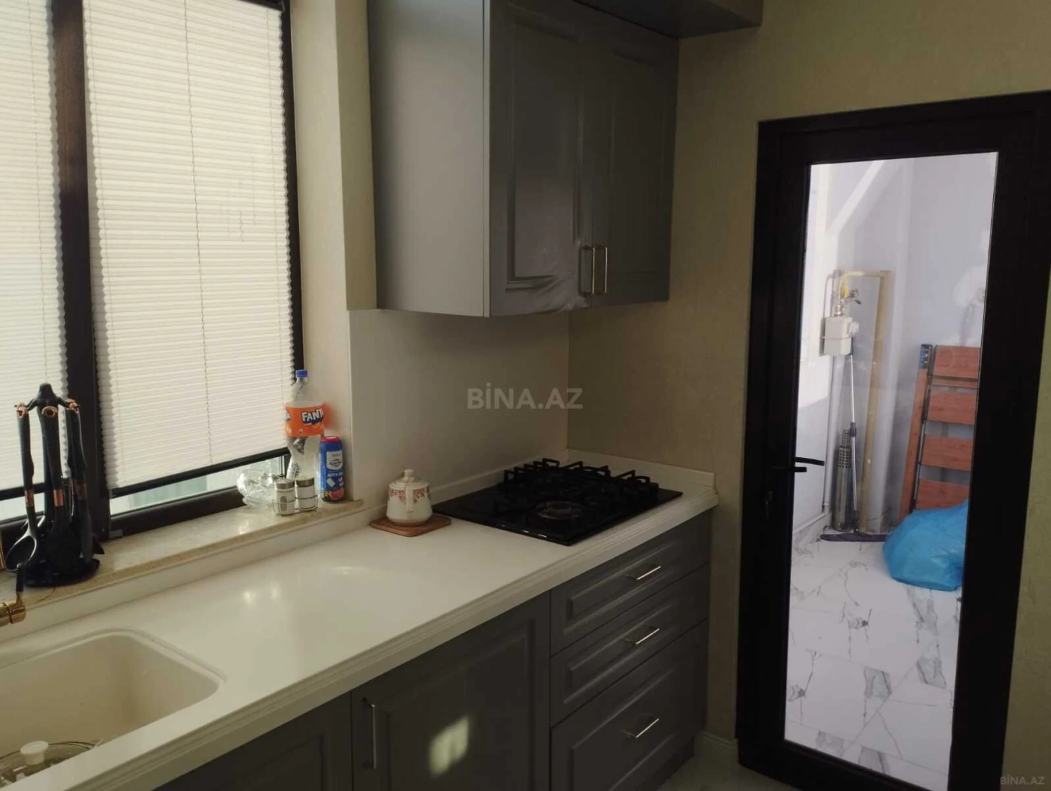 Kirayə verilir 3 otaqlı mənzil 100 m²