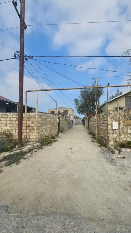 Satılır 5 otaqlı həyət evi 160 m²