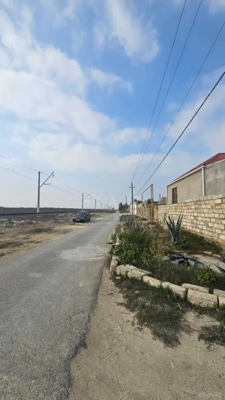 Satılır 5 otaqlı həyət evi 160 m²