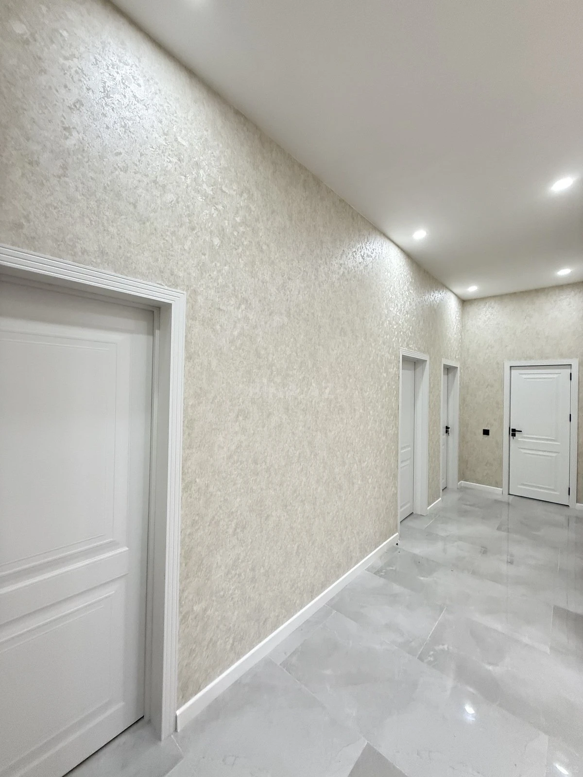Satılır 4 otaqlı həyət evi 140 m²