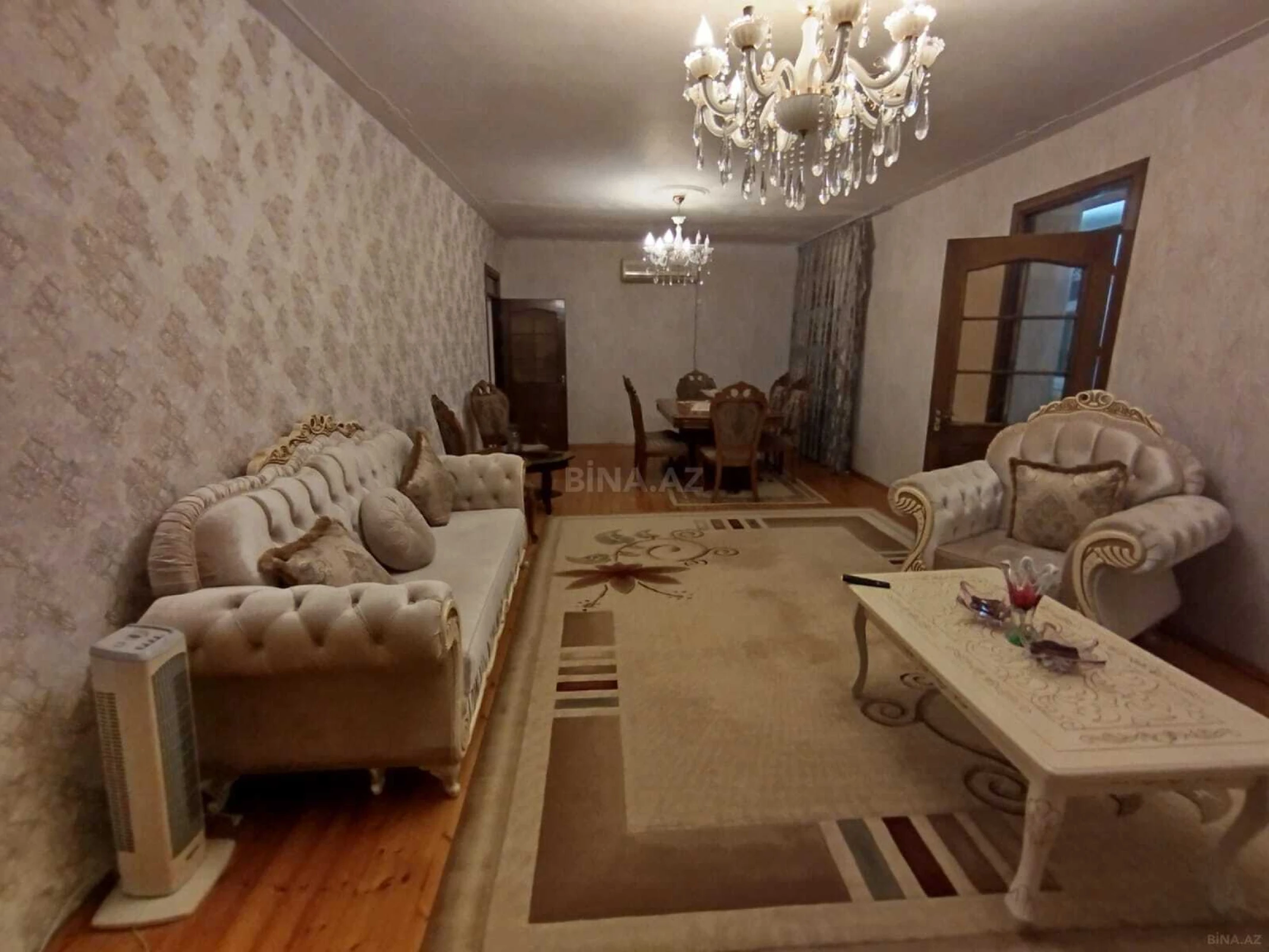 Satılır 5 otaqlı həyət evi 230 m²
