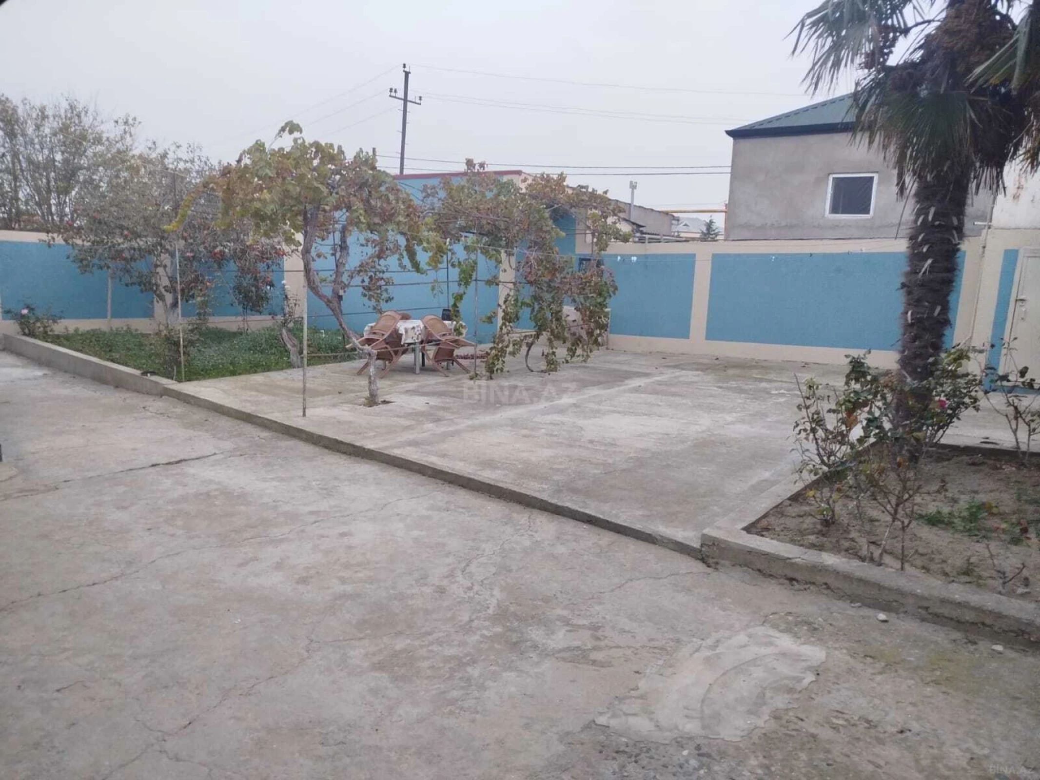 Satılır 5 otaqlı həyət evi 230 m²