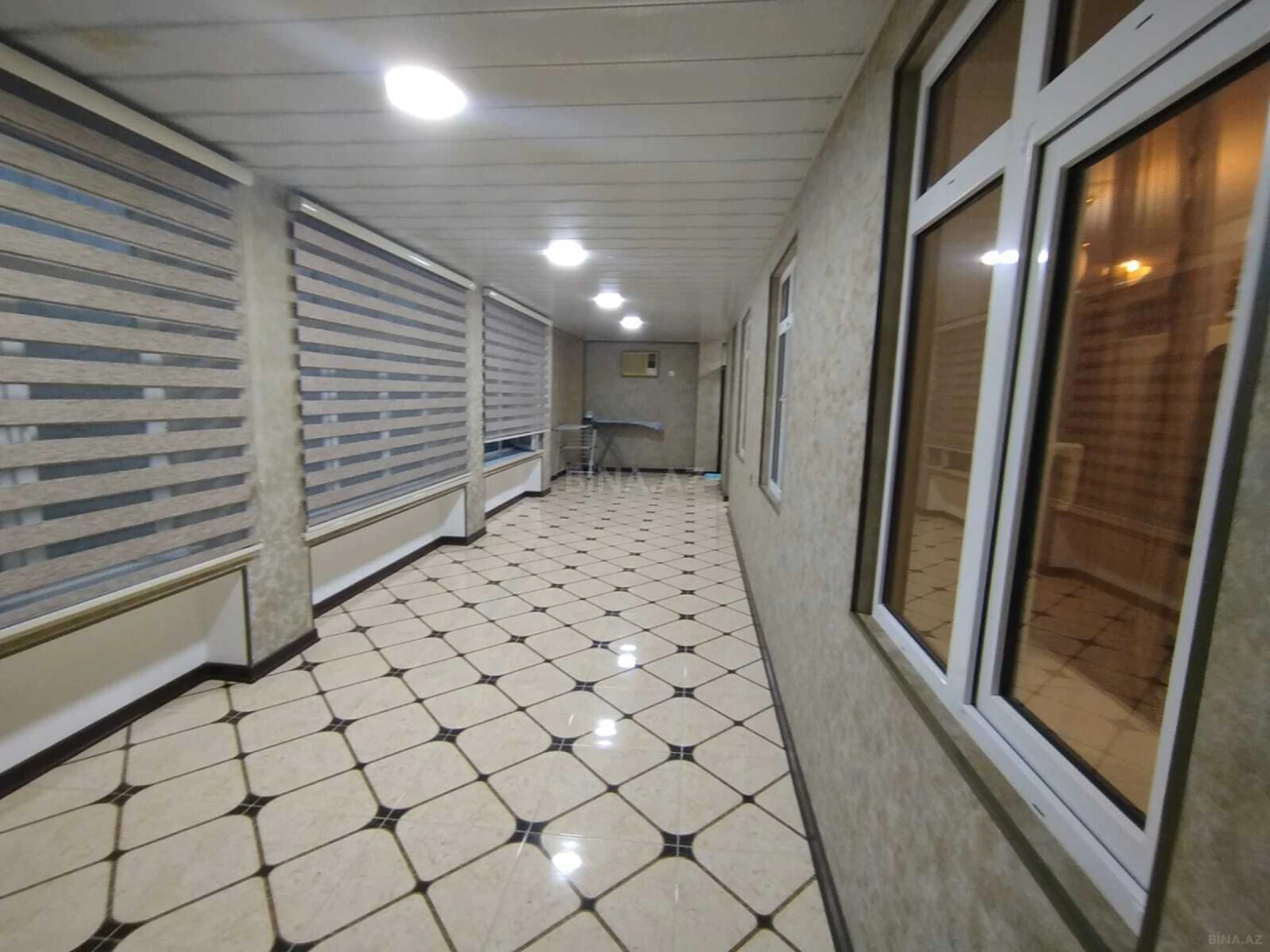Satılır 5 otaqlı həyət evi 230 m²