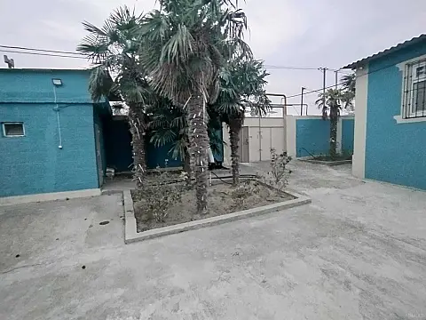 Satılır 5 otaqlı həyət evi 230 m²