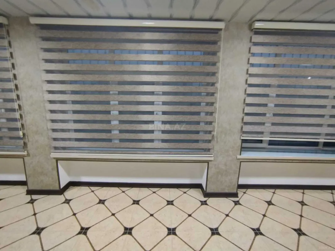 Satılır 5 otaqlı həyət evi 230 m²