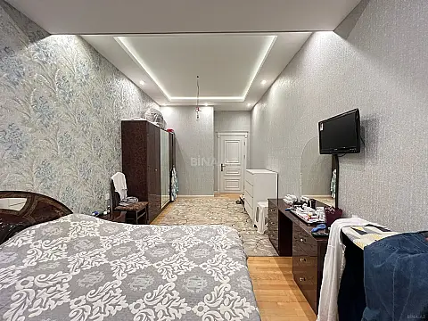 Satılır 3 otaqlı mənzil 116 m²
