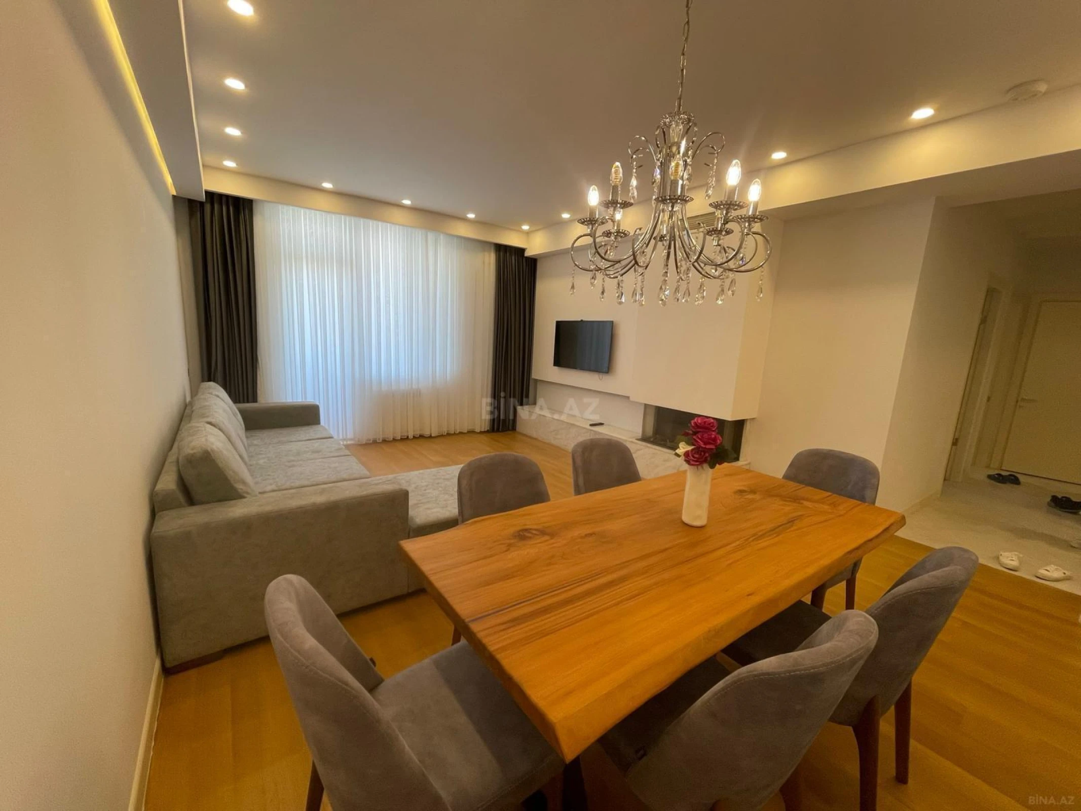 Kirayə verilir 3 otaqlı mənzil 100 m²