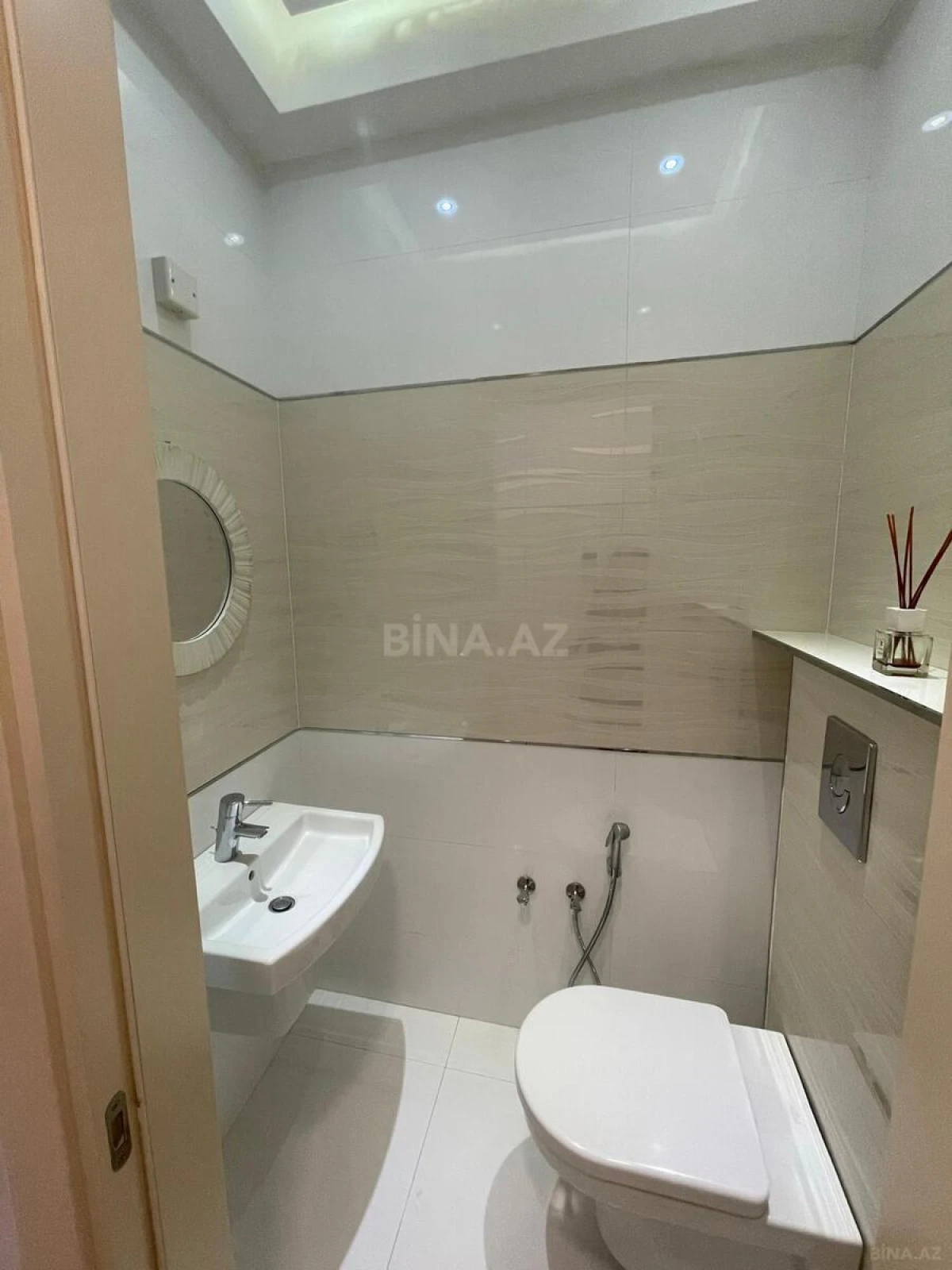 Kirayə verilir 3 otaqlı mənzil 100 m²