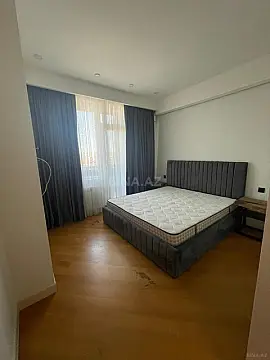 Kirayə verilir 3 otaqlı mənzil 100 m²