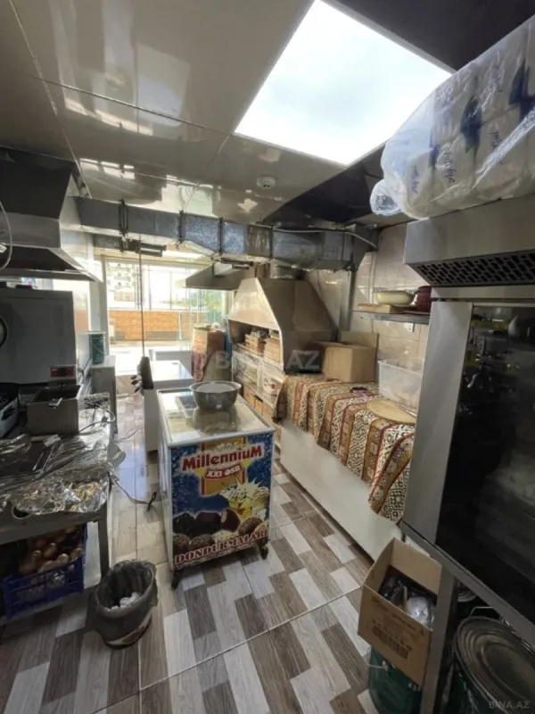 Satılır obyekt 163 m²