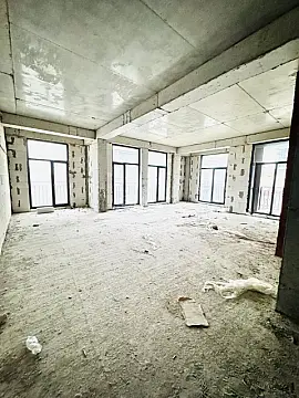 Satılır 3 otaqlı mənzil 114 m²