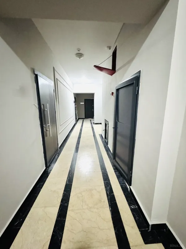 Satılır 3 otaqlı mənzil 114 m²