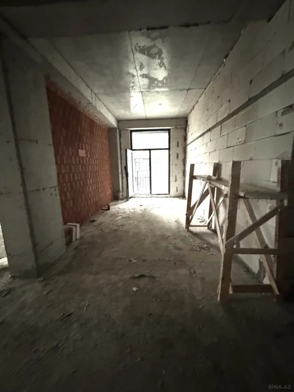 Satılır 3 otaqlı mənzil 114 m²