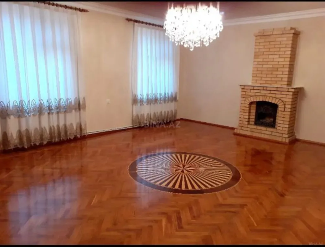 Satılır 7 otaqlı həyət evi 400 m²