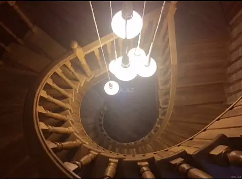 Satılır 7 otaqlı həyət evi 400 m²