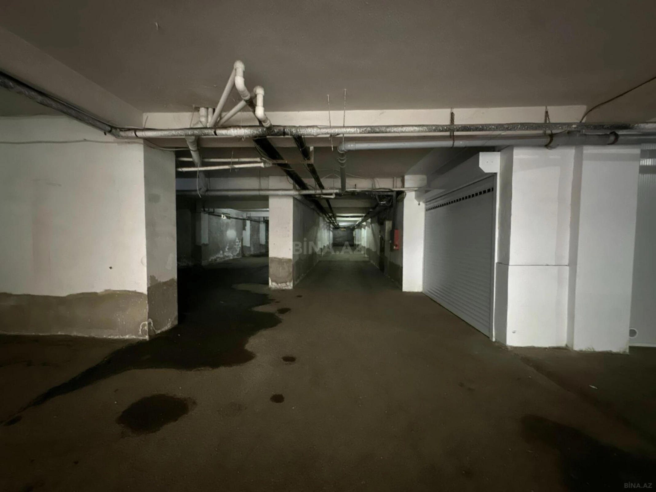 Satılır qaraj 200 m²