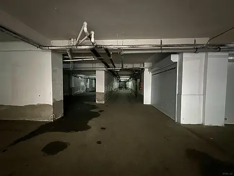 Satılır qaraj 200 m²
