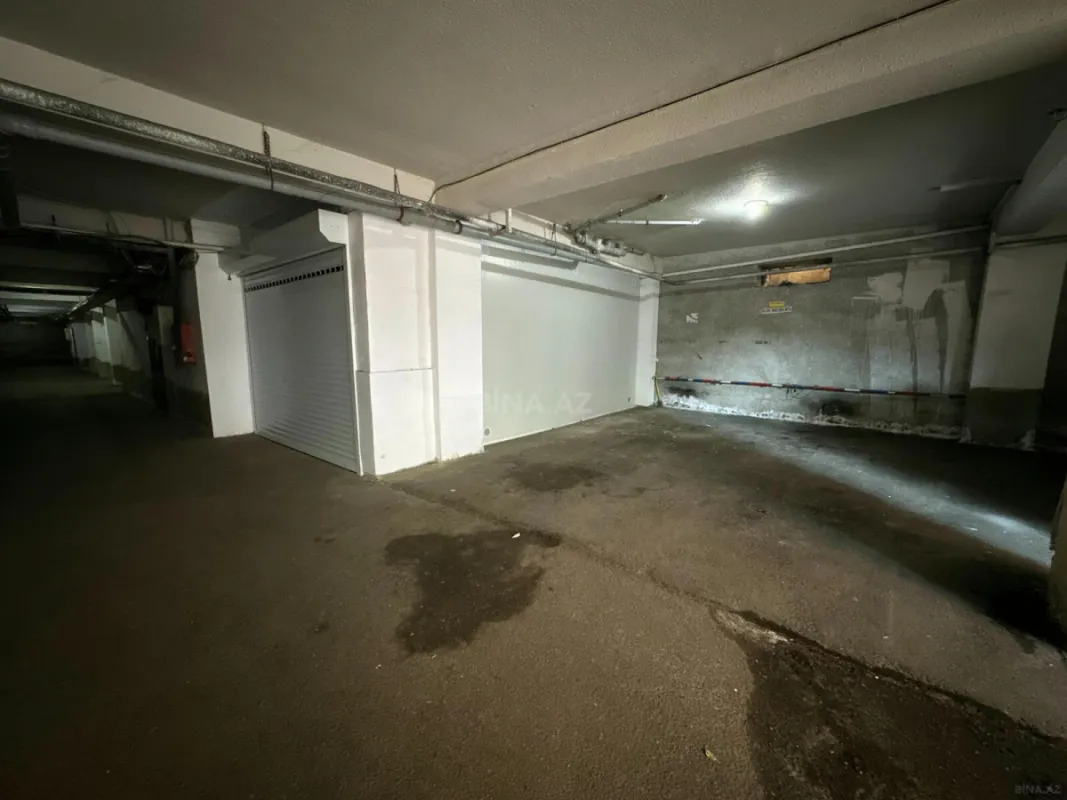 Satılır qaraj 200 m²